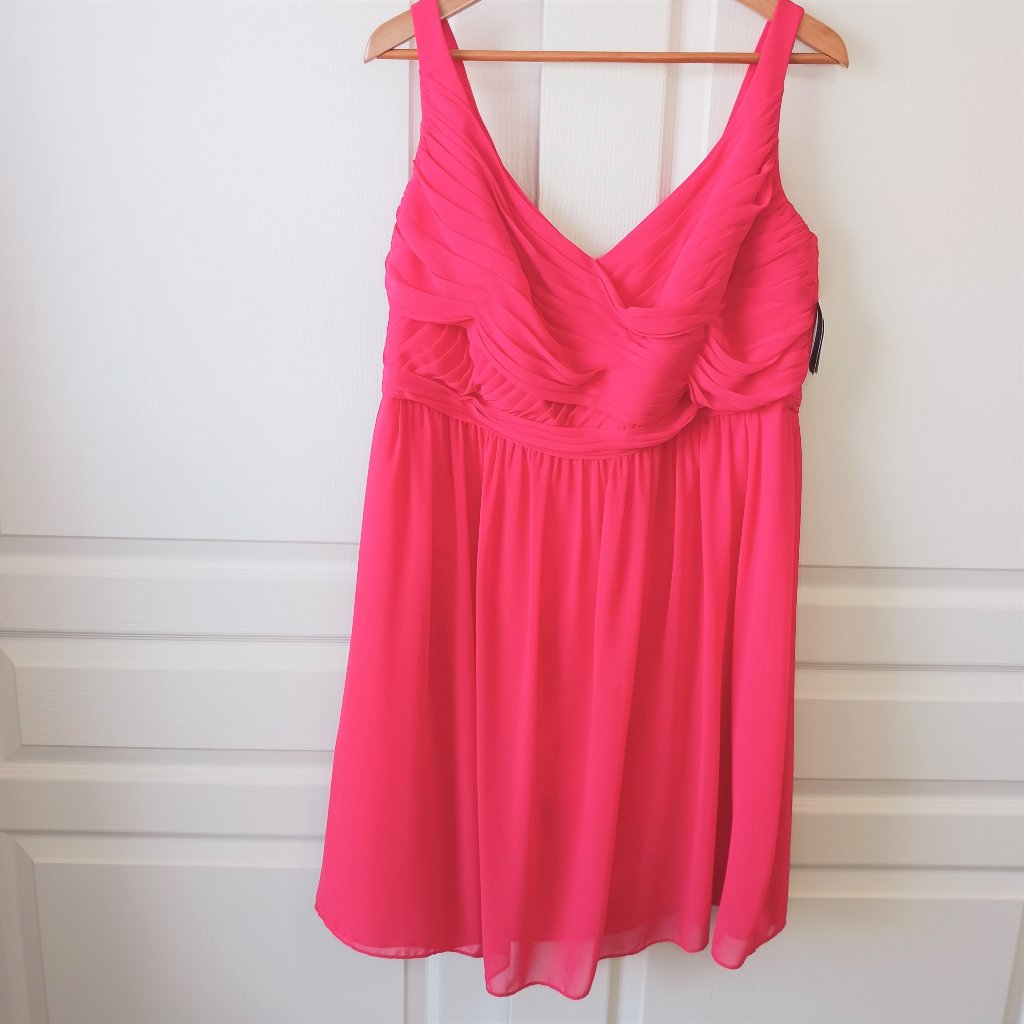 David's Bridal Women's Plus Punch Sheer Chiffon Tank With Rouching Dress Size 16